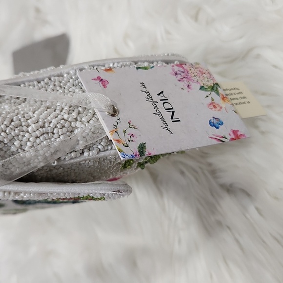 🔹️Made In India Viral Beaded Raddish  Turnip vegetable Handcrafted shoulder bag - Picture 5 of 9